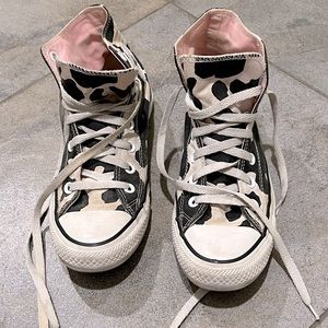 Womens cow print converse size 7
